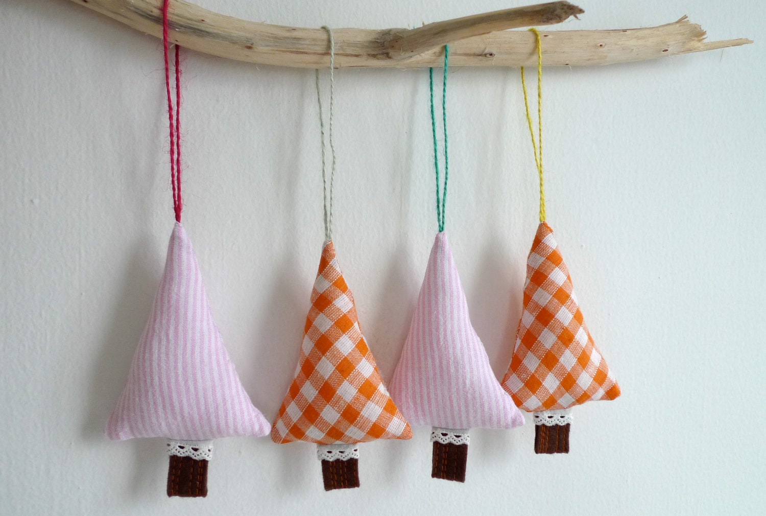 Lovely Fabric Christmas Tree Holiday Ornaments Set of 4/ Fabric Trees Ornament - Checks and Lines