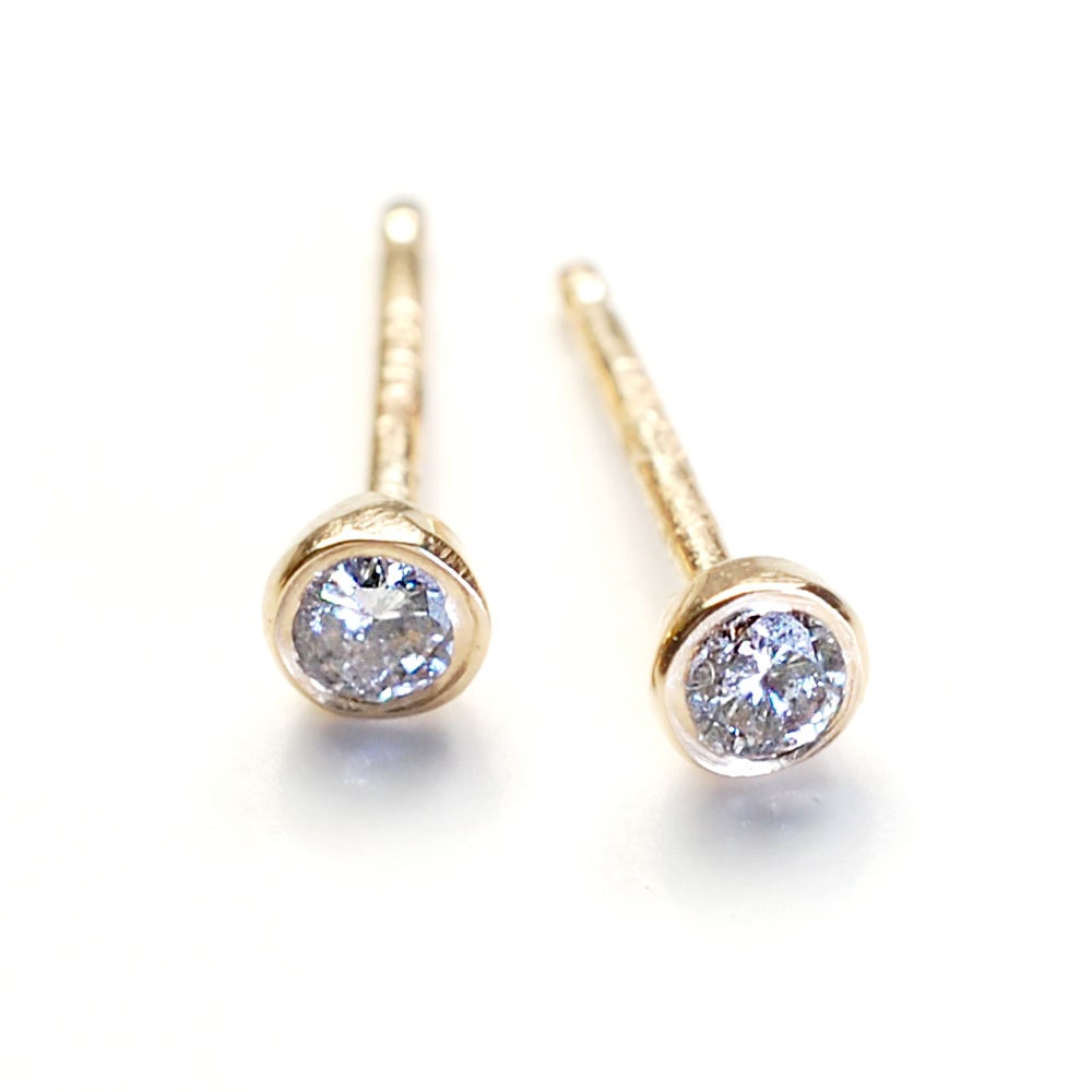 Diamond Earrings, Diamond Studs, Diamond and Gold Stud Earrings, Diamond Stud Earrings, Minimal Style,  .10 ct, Nixin