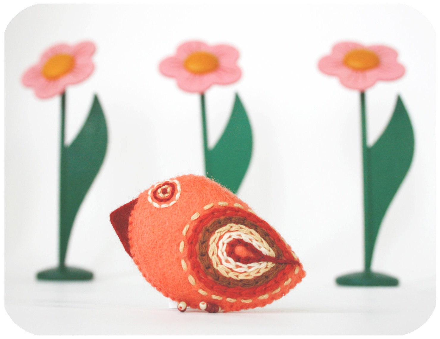 coral bird brooch - felt embroidered bird