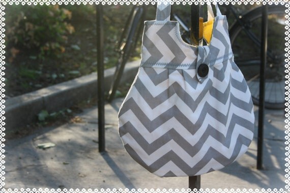 Reserved for Miranda  -- Juliet bag in Twill Storm ZigZag --- Gray Chevron