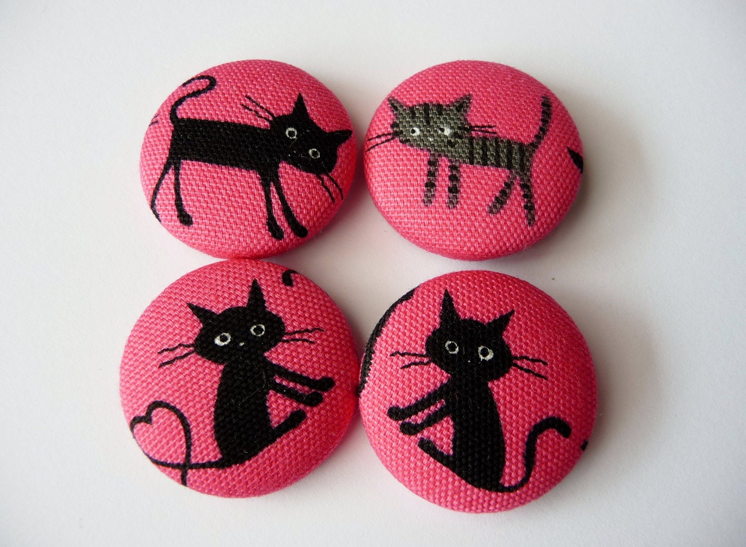 4 hot pink kawaii Japanese cats kittens handmade fabric covered buttons 1 1/8 inches