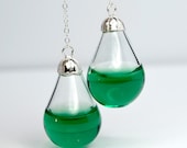 Green water tear drop blown glass sterling silver lariat necklace