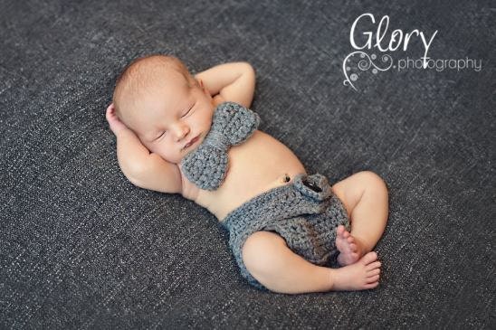 Baby Boy Bowtie and Matching Diaper Cover Set Infant Boy Crochet Set Newborn Photo Prop Tie Newborn Photography Prop Tie Set