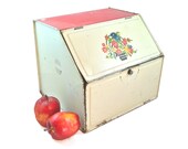 Distressed Farmhouse Chic Bread Box with Pie Shelf - Red & White