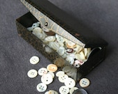 The fun retro button box. Vintage mother of pearl buttons collection.