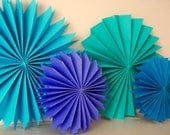 Flow of Colors Fan Flowers - Size- 4" - 6"