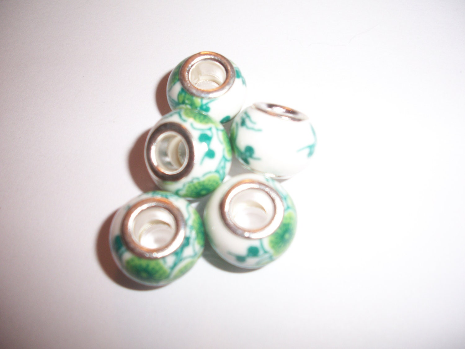 White Spacer