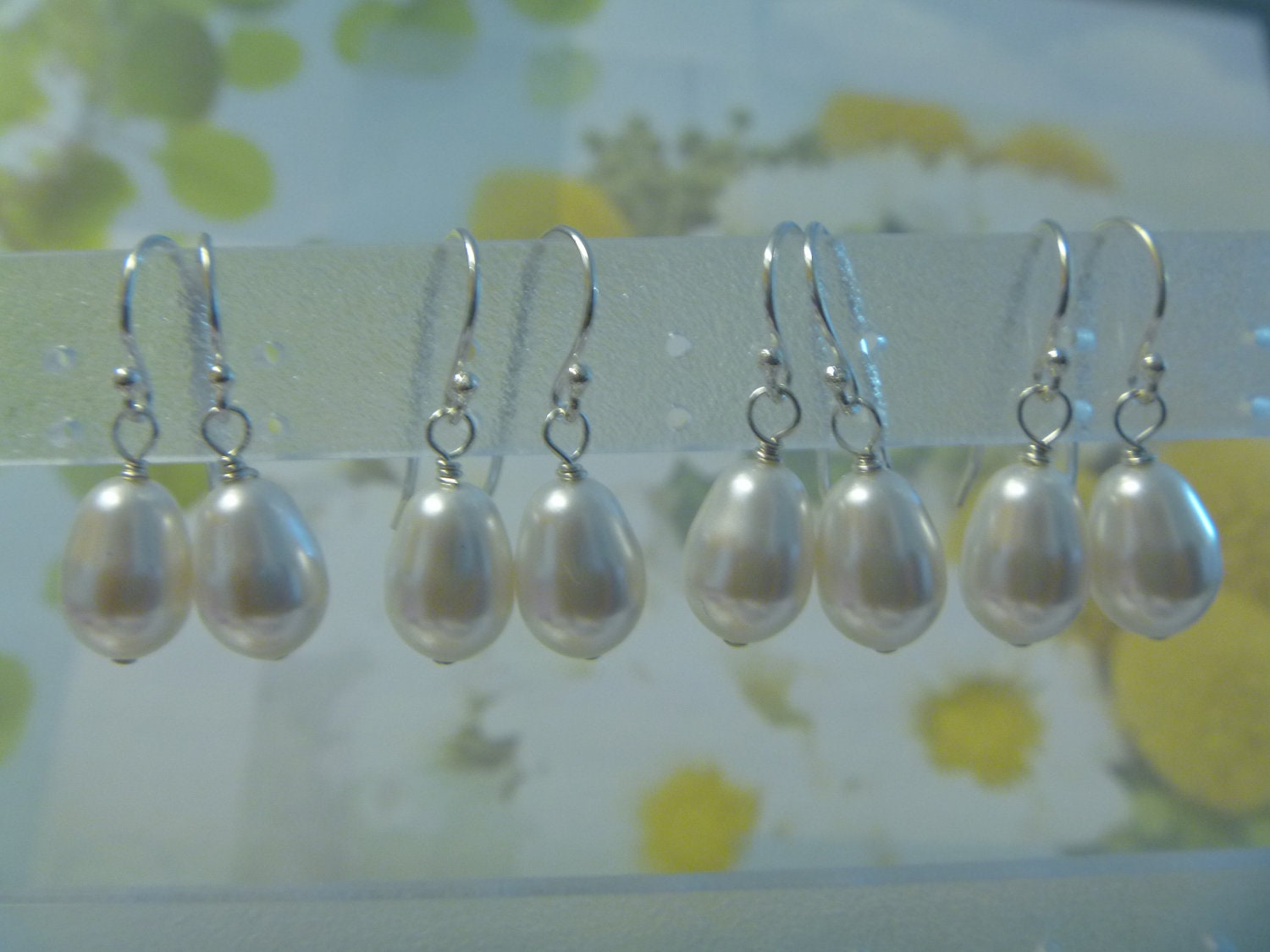 Drop Pearl Earrings