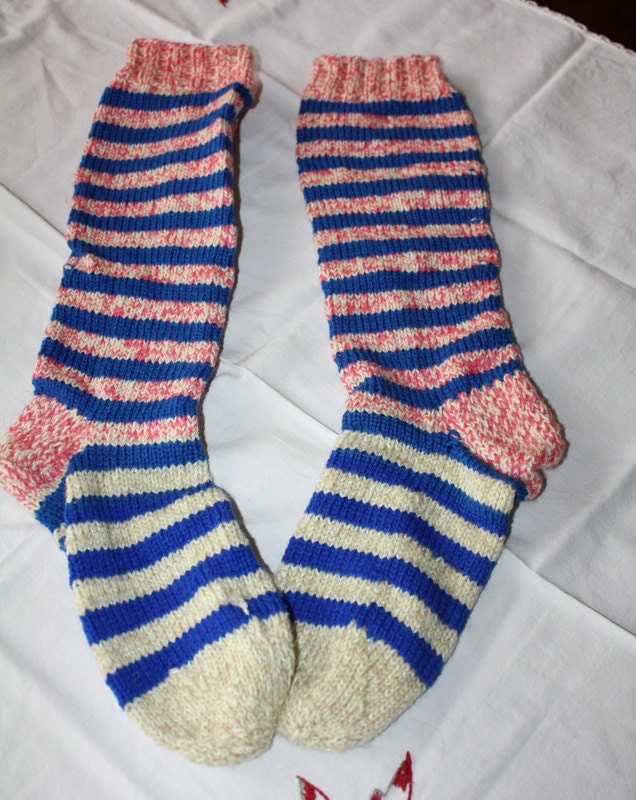 Fun Striped Hand Knitted Wool Socks Unused Never Worn - EmeliasCloset