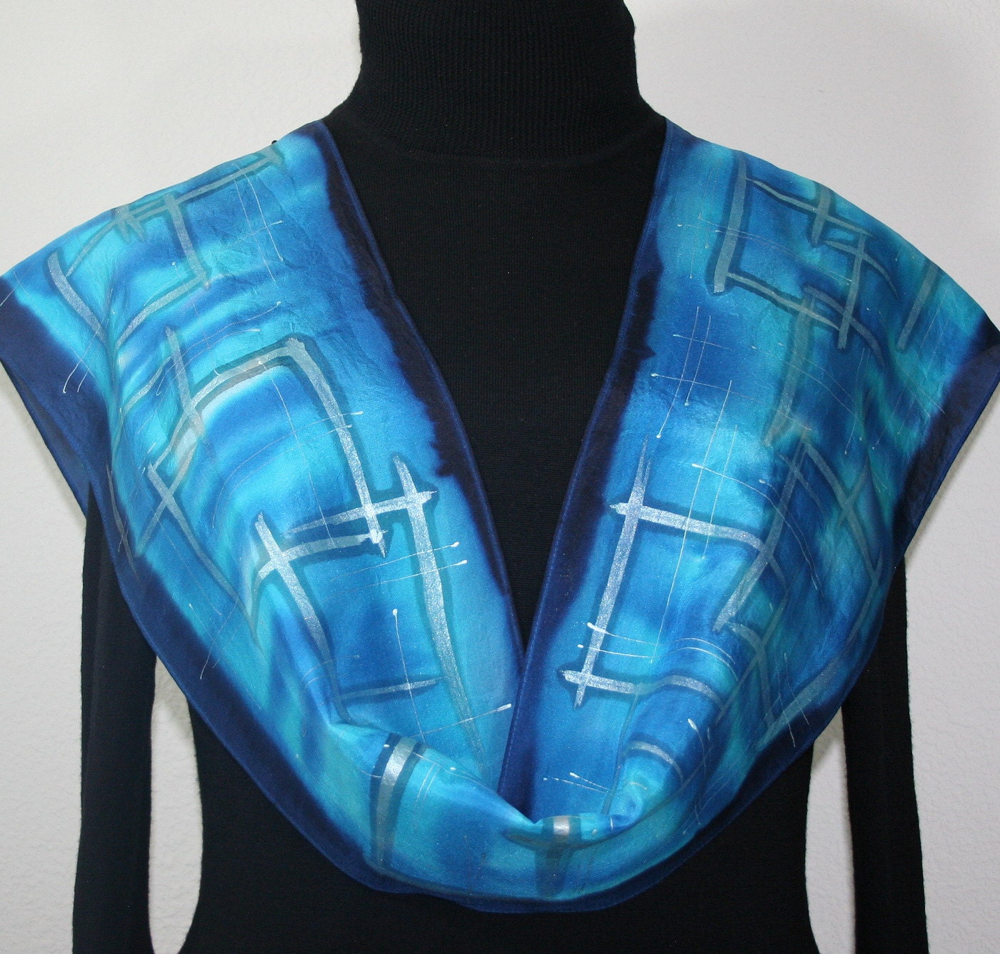 Hand Painted Silk Scarf Crispy Blues. Silk Scarf in Blue, Turquoise, Navy Blue. Size 8x52. Silk Scarves Colorado. 100% silk. MADE TO ORDER.