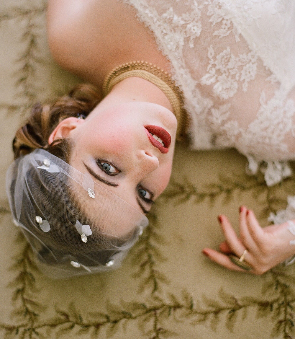 Bridal Veil, Cap Veil, Birdcage Veil, Tulle Bandeau - The Daisy