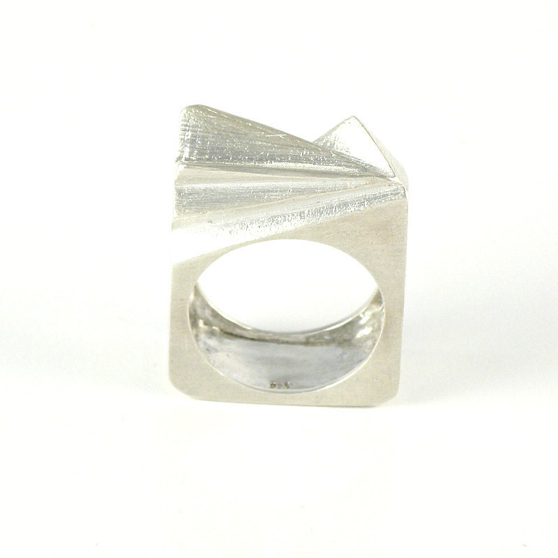 Geometric Sterling Silver Ring, Silver Square Ring, Triangles Ring, Rustic Ring, Geometric Jewelry, Unique Silver ring