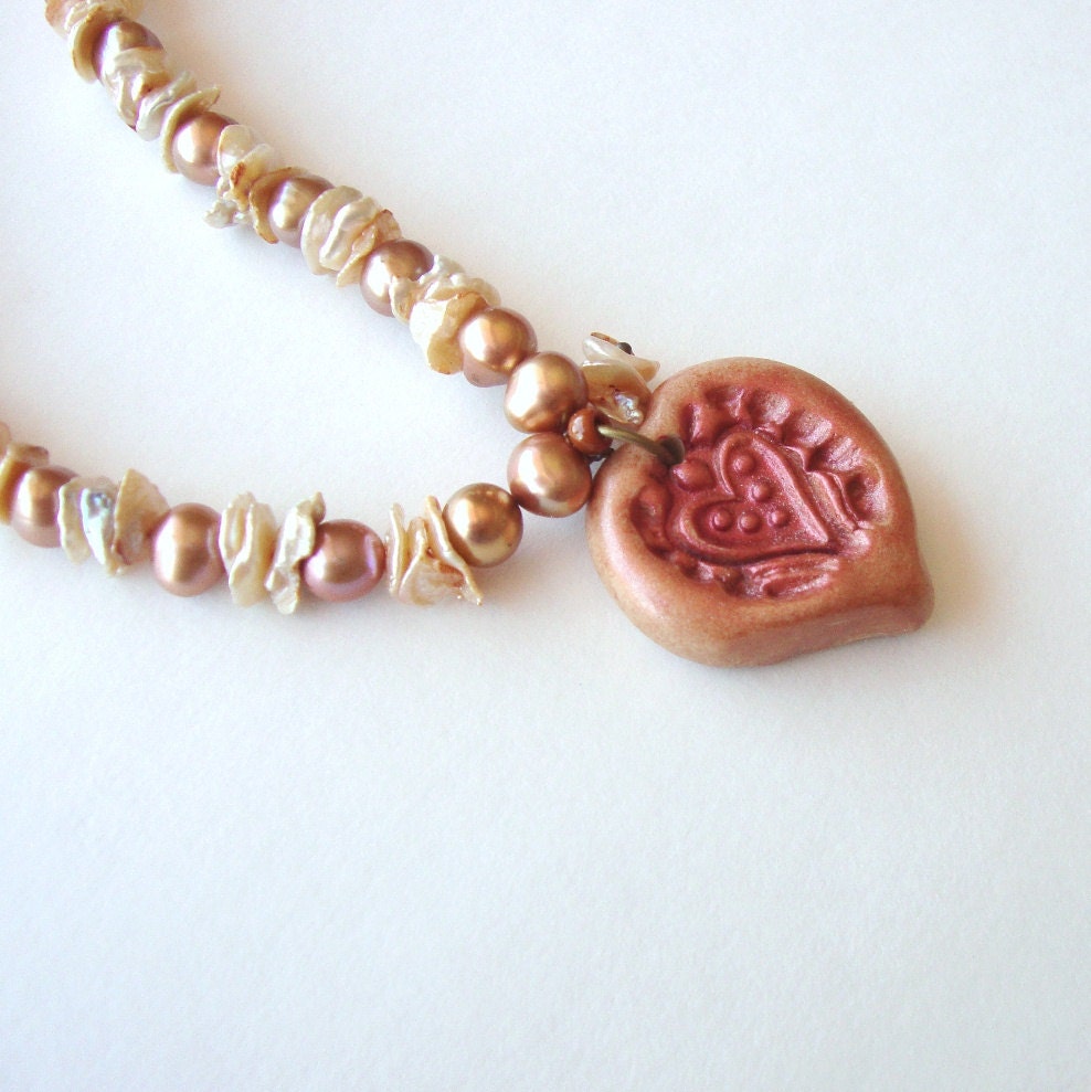 Jewelry Necklace Rose Colored Heart Pendant Coppery Pearls Keshi Accents