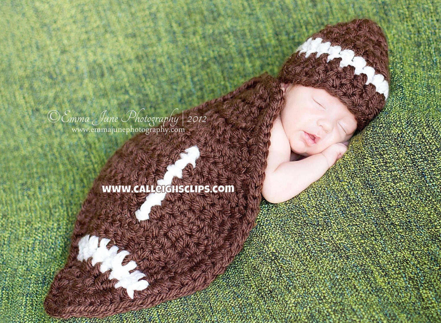 Cuddle Cape Set - Football - Newborn Photography Prop
