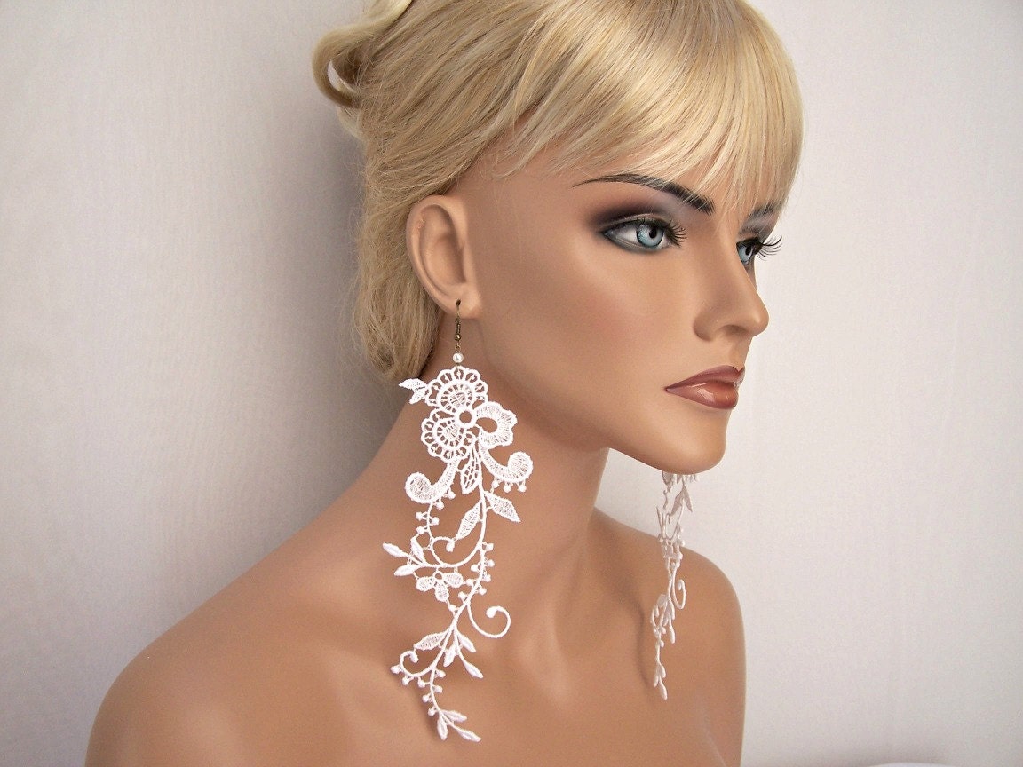 Wisteria white lace floral earrings