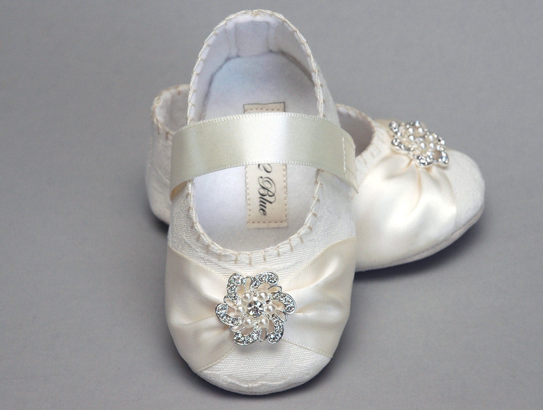 Baby Girl Shoe Caroline, Wedding, Flower Girl, Christening, slipper/bootie. Infant, Handmade by Pink2Blue