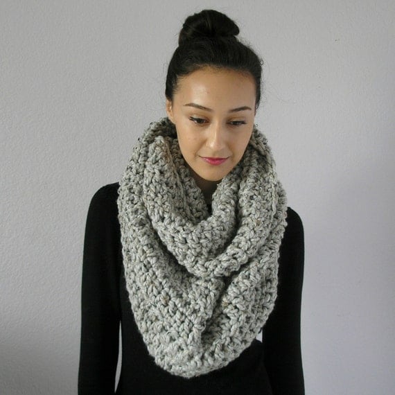 chunky knit crocheted infinity scarf circle 