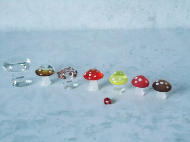 Fairy Garden Glass Mushrooms - Hand Made Glass Mushroom Set - Mini Glass Toad Stools -