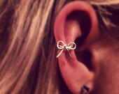 Bow Ear Cuff