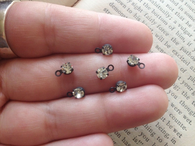 Swarovski Rhinestone Charms Clear Crystal 4mm Round lot of 6