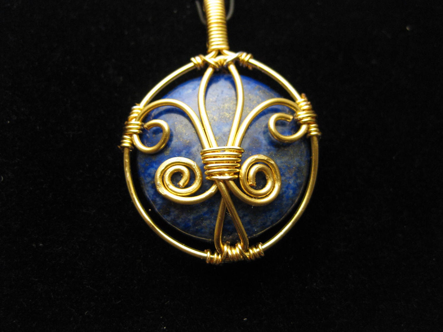 Fleur de Lis pendant with Lapis Lazuli