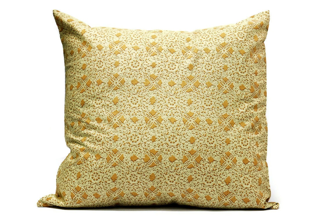 Cream Lace decorative pillow cover, 18x18 inch pillow case, envelope cover, throw pillow, gift
