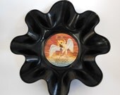 LED ZEPPELIN Recycled Record Bowl (Physical Graffiti) - Side 1