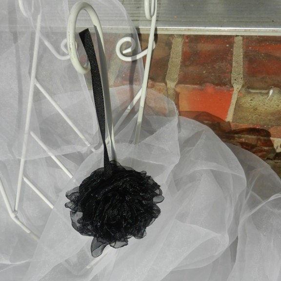 Black Flower Ornament
