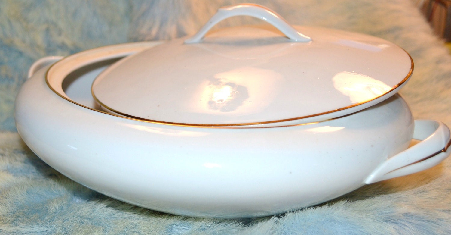 Noritake RC Casserole Dish
