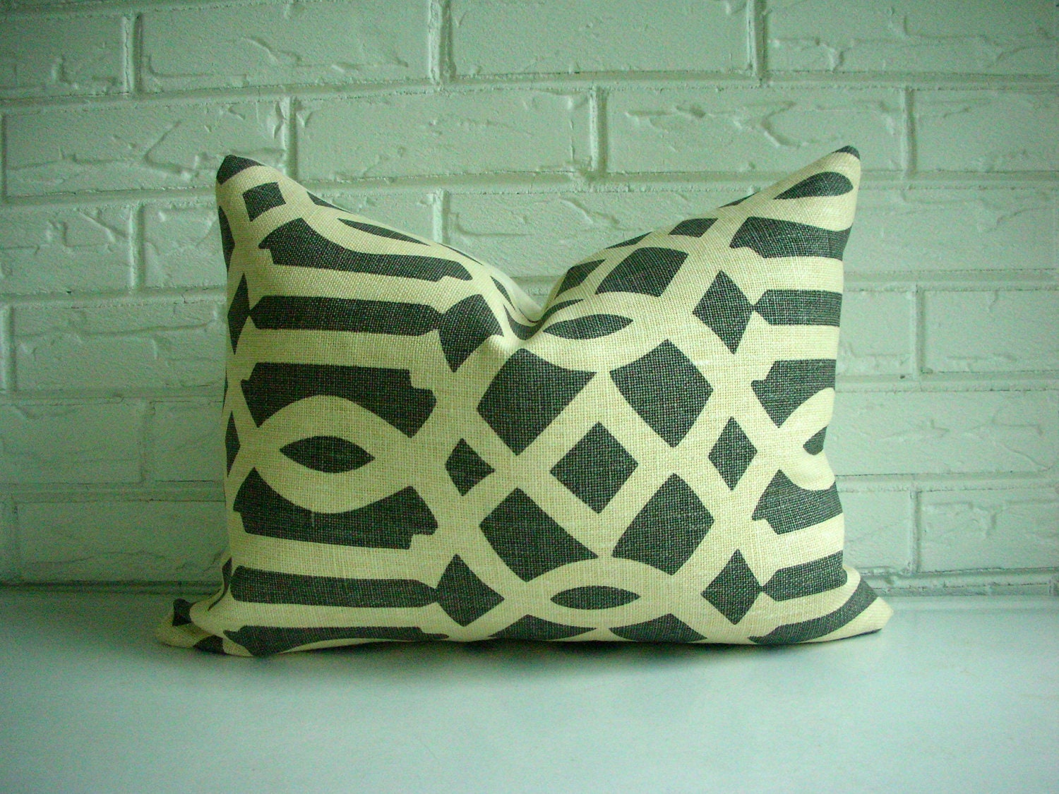 Decorative Lumbar Pillow Cover - Schumacher Imperial Trellis Kelly Wearstler in Midnight Parchment - Gray Cream Lattice - Modern Accent