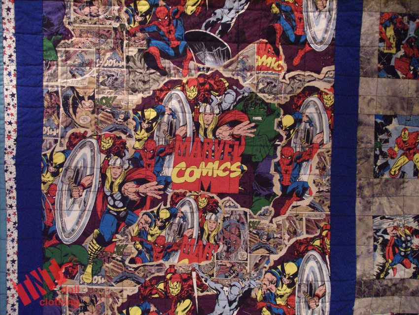 Marvel Avengers Comic Geek 48 x 64 Quilt