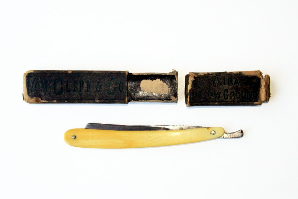 Va Vom Cliff & Co Straight Razor and Box