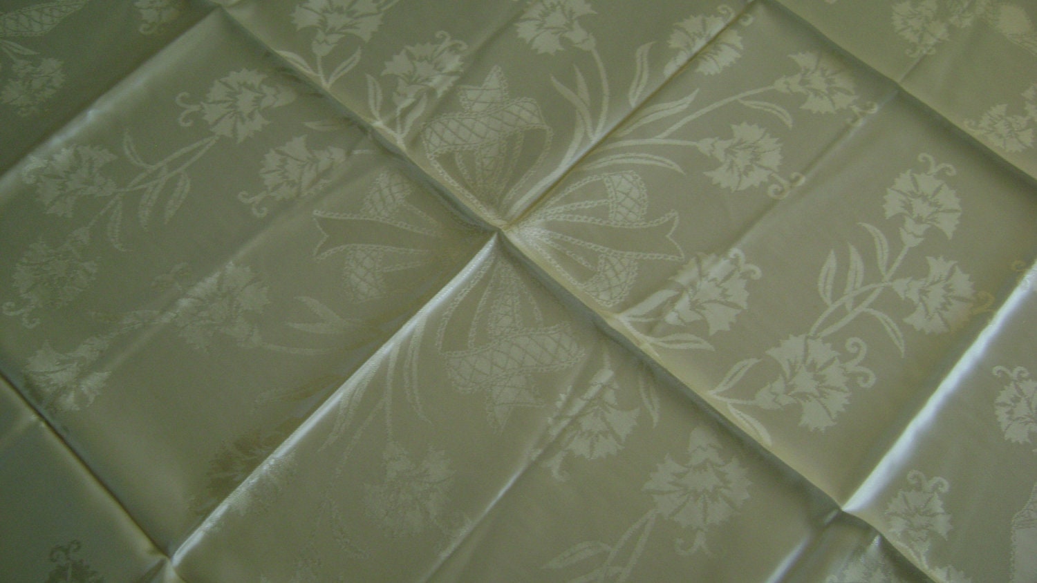 Vintage Tablecloth Rayon Damask Blend Ivory/Ivory  Bows Floral  38x40" square