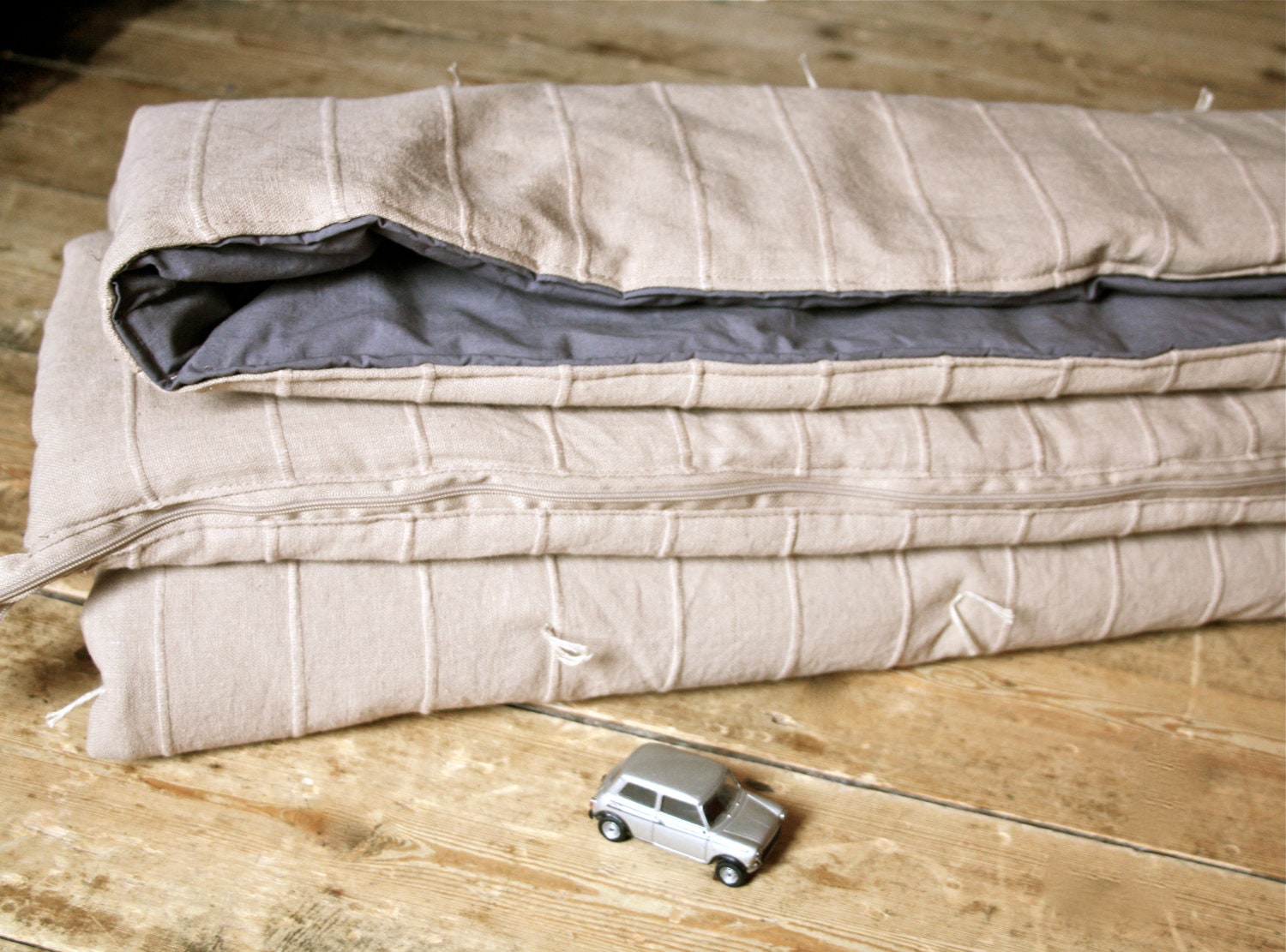 NEW Inbetweenie size child/teen sleeping bag
