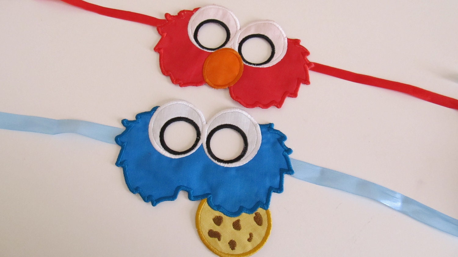 Elmo, Cookie Monster and Big bird masks - In the hoop project - machine embroidery applique design