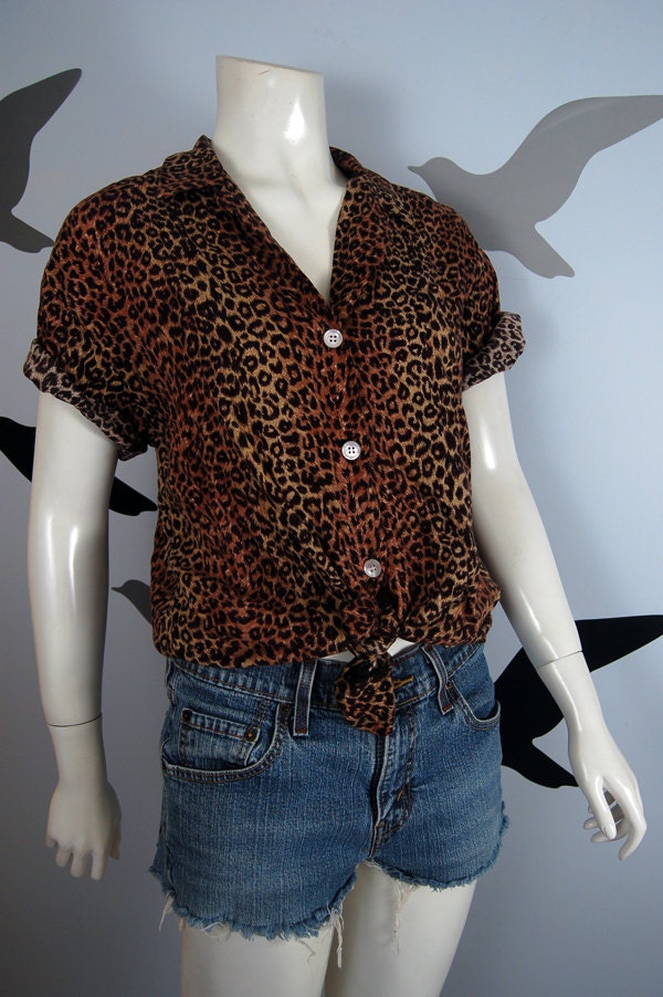 80s Leopard Print Button Down Short Sleeve Blouse