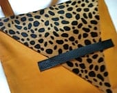 City living - leather bag