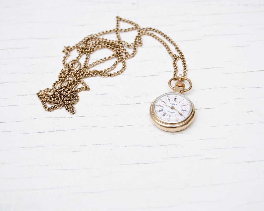 Russian Vintage Mini Necklace Watch Chaika - Made in USSR - Women's Soviet Mechanical Watch - WORKING