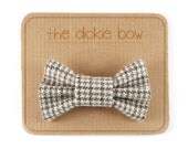 Houndstooth Dickie Bow. Grey Beige Tartan Bowtie Pin. Vintage Wool Tweed Necktie for Men. White Cream Gray Colorway.