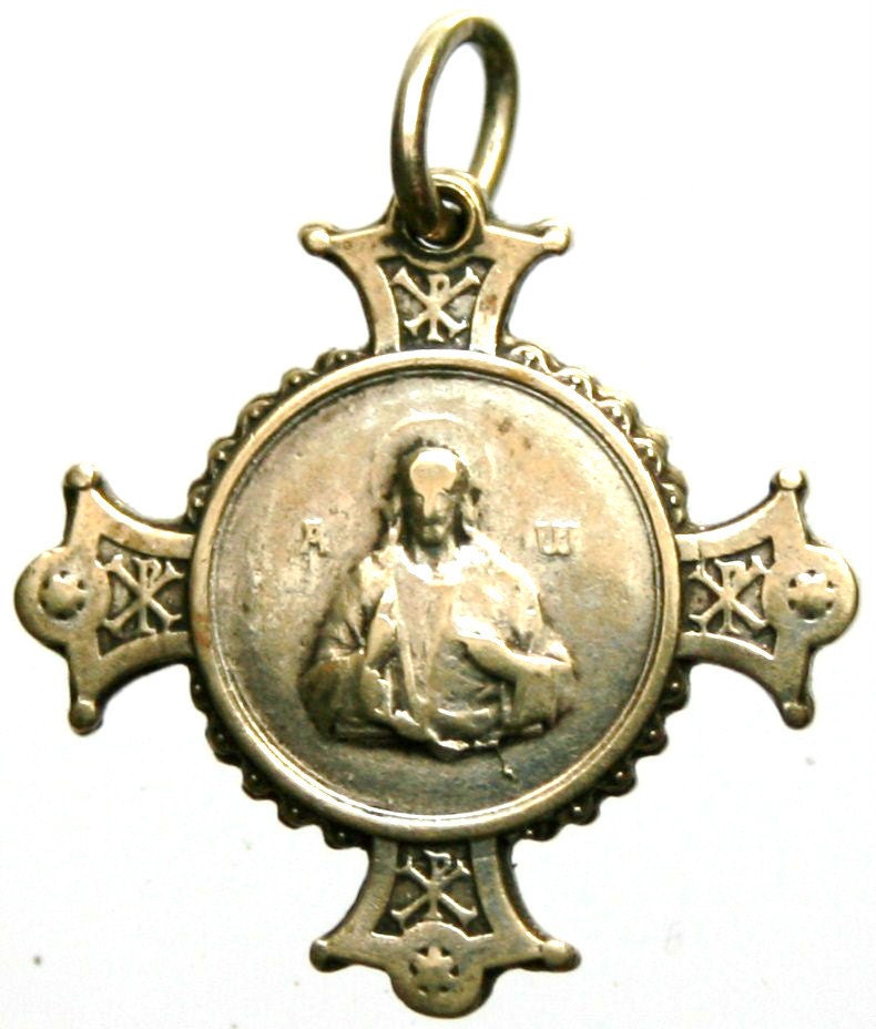 Sacred Heart of Jesus Christ MONTMARTRE - PARIS Vintage Cross Medal on 18 inch sterling rolo chain