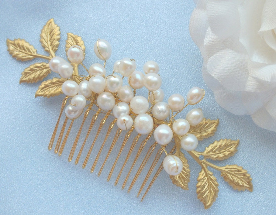 Queen Juno - Freshwater Pearl and Golden Leaves Bridal Comb