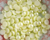 200pcs - Light Yellow Flatback Pearls Decoden (4mm) PE10004
