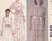 McCalls 8916 Size 8-10 Bust 31 1/2-32 1/2 1980s formal prom bridal dress sewing pattern uncut