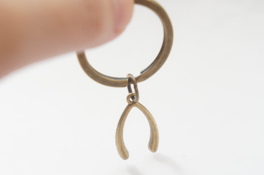 Tiny Wishbone - Antiqued Brass Vintage Style Key Ring Key Chain - KR35
