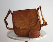 Leather Bag Purse - Mexican Floral Brown EMBOSSED - 1960s VINTAGE - fiiimac