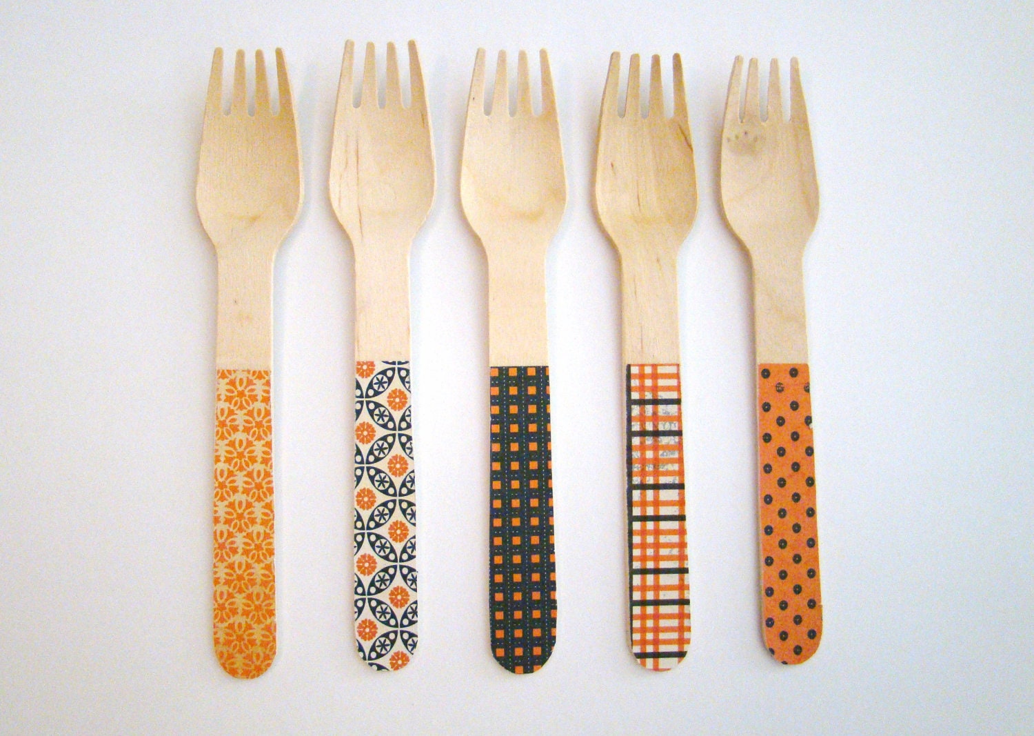 Halloween Party Chic Set: Biodegradable Eco Friendly Compostable Wooden Wood Spoons Knives Forks set of 30 FREE SHIPPING