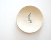 little bits Ceramic Mini Plate grey feather