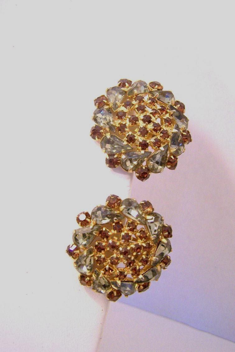 Vintage Earrings Rhinestone Costume Jewelry E8976
