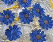 8 Blue Vintage fabric Daisy flowers