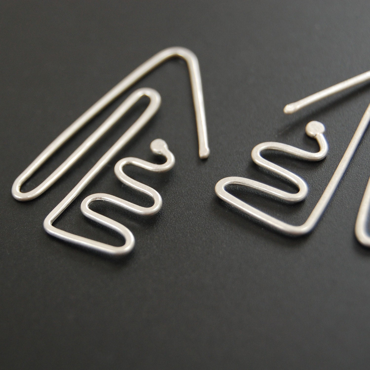 Nazca lines dangle earrings, sterling silver